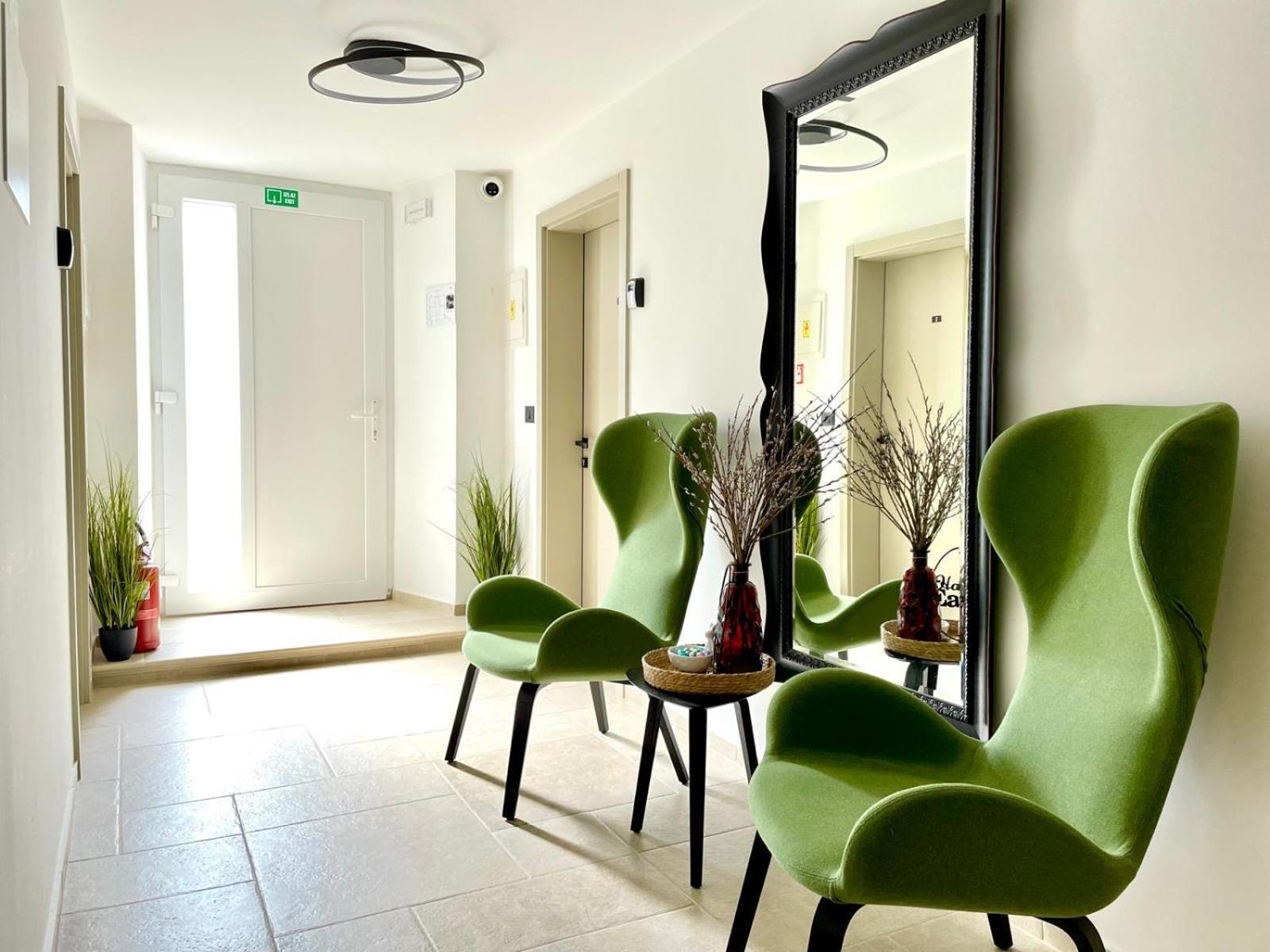 Arena Prestige Rooms Pula Exteriör bild